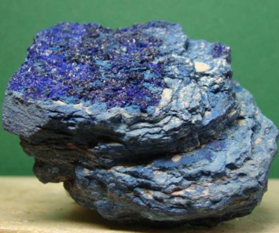 坐擁三百億現(xiàn)金的洛陽鉬業(yè)不差錢，為何重訂購銅鈷礦條款？