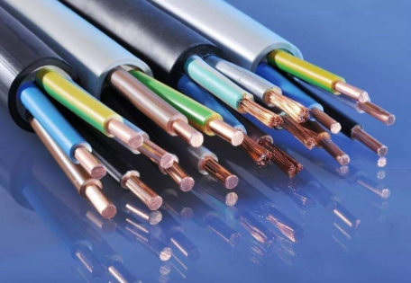 電費(fèi)真要漲？發(fā)改委：尖峰電價上浮不低于20% 峰谷用電價差不低于這數(shù)